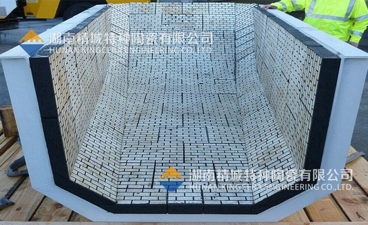 888集团耐磨陶瓷内衬设备