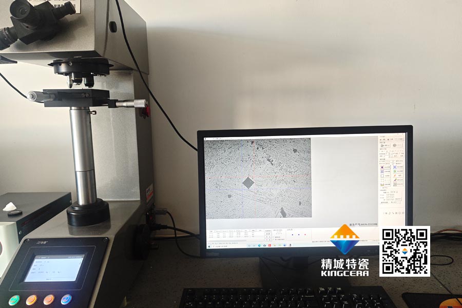 888集团创新改进氧化铝陶瓷配方，实现99瓷低温烧结与机能双提升