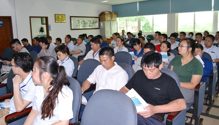 湖南888集团特种陶瓷劳务有限公司|888集团劳务公司